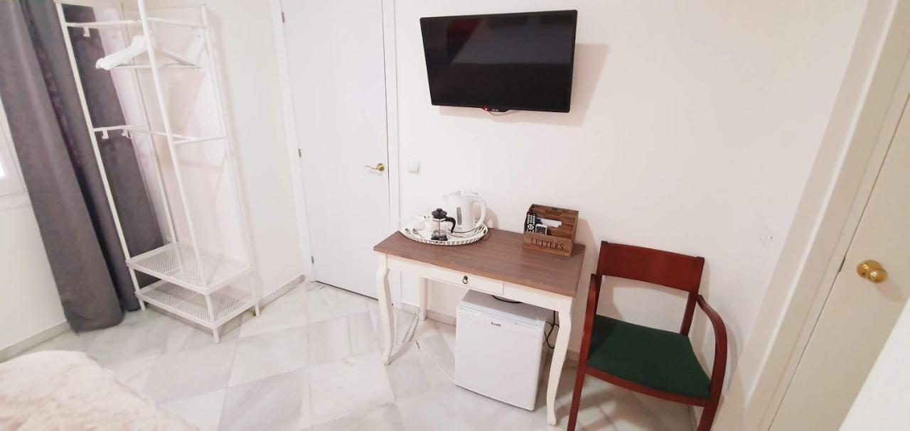 Fan Rooms Duquesa Málaga Eksteriør billede