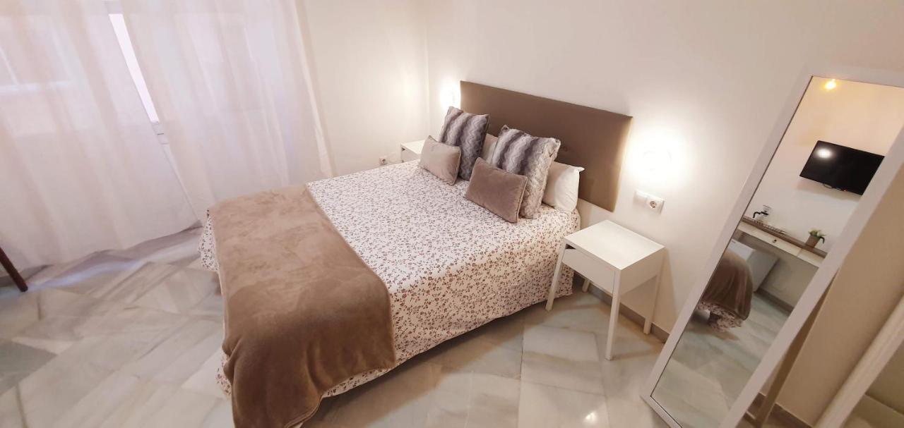 Fan Rooms Duquesa Málaga Eksteriør billede