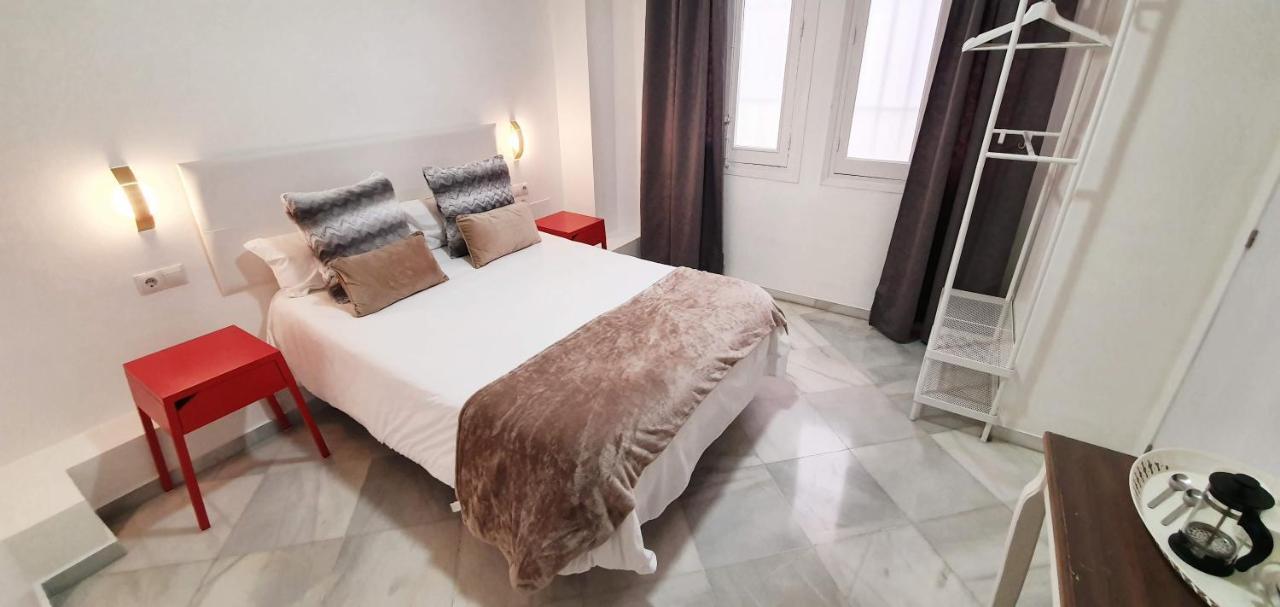 Fan Rooms Duquesa Málaga Eksteriør billede