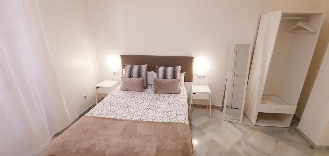 Fan Rooms Duquesa Málaga Eksteriør billede