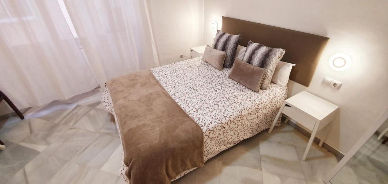 Fan Rooms Duquesa Málaga Eksteriør billede