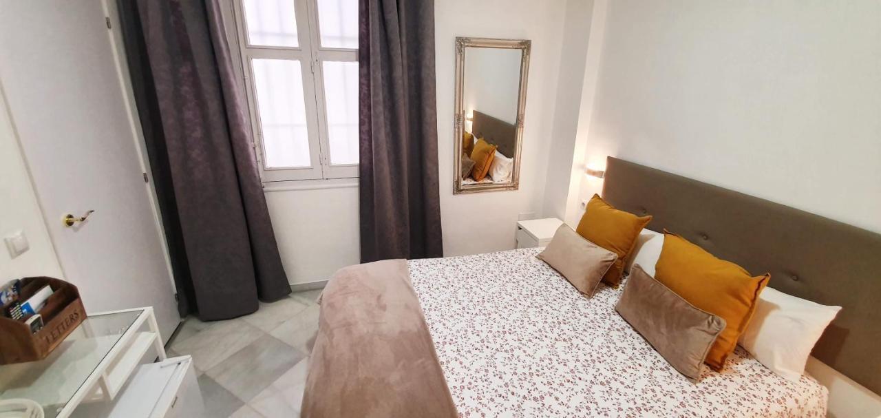 Fan Rooms Duquesa Málaga Eksteriør billede